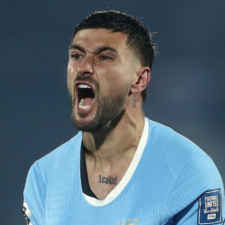 Meia do Flamengo marcou na vitória por 2 a 0 dos uruguaios sobre a Venezuela Meia do Flamengo marcou na vitória por 2 a 0 dos uruguaios sobre a Venezuela