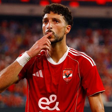 Abou Ali comemora gol marcado pelo Al Ahly contra o Porto no Mundial Abou Ali comemora gol marcado pelo Al Ahly contra o Porto no Mundial