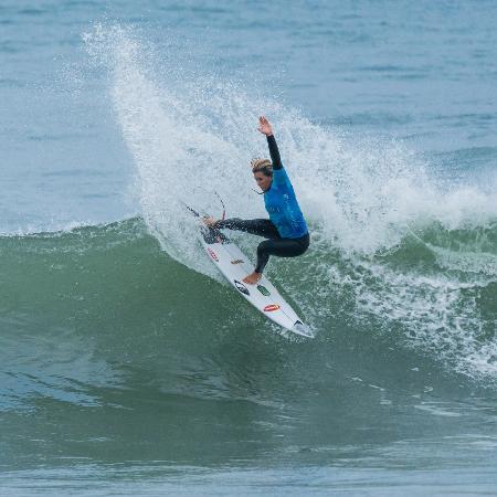 Laura Raupp sonha com vaga na elite mundial em 2026 Laura Raupp sonha com vaga na elite mundial em 2026