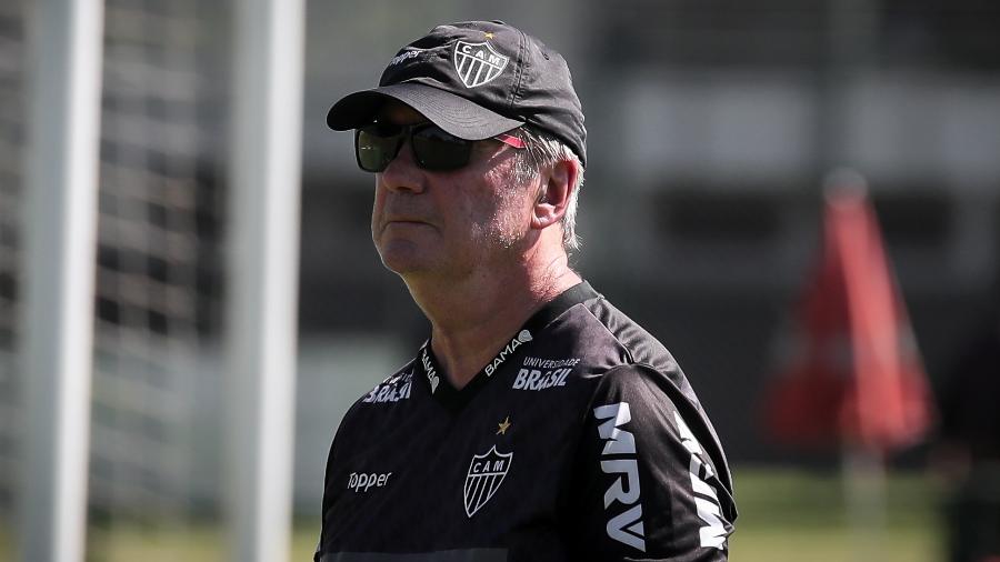 Levir Culpi, treinador do Atlético-MG, ainda espera melhor futebol na temporada - Bruno Cantini/Atlético-MG