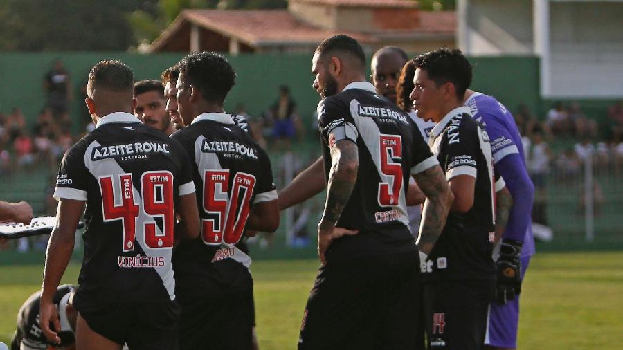 Técnico Abel Braga admitiu que time tem tido atuação abaixo do que era esperado - Rafael Ribeiro / Vasco
