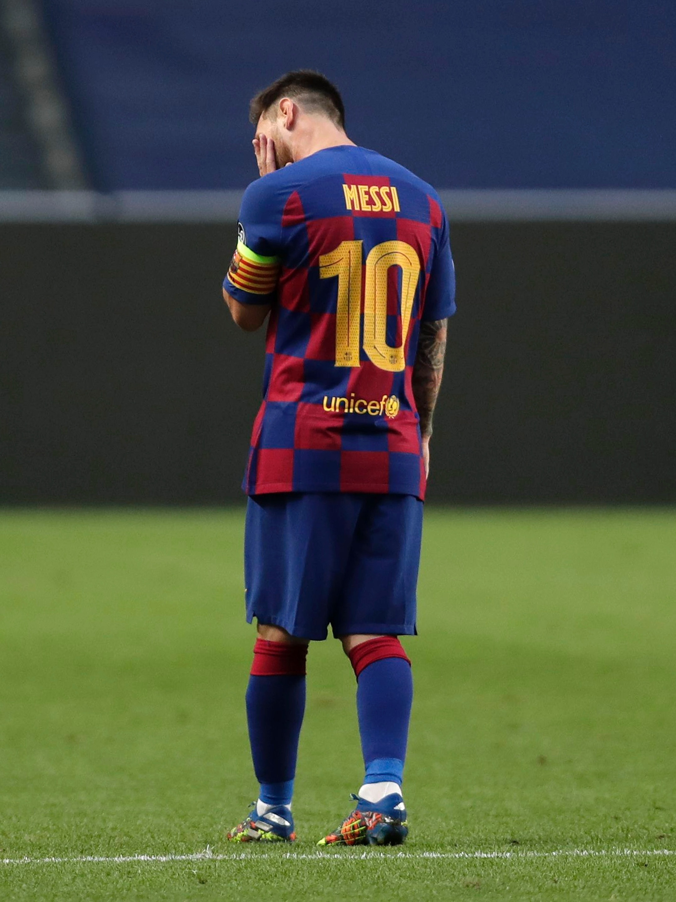 Papeis de parede Futebol Lionel Messi Fifa 16 barca Bola Golpear