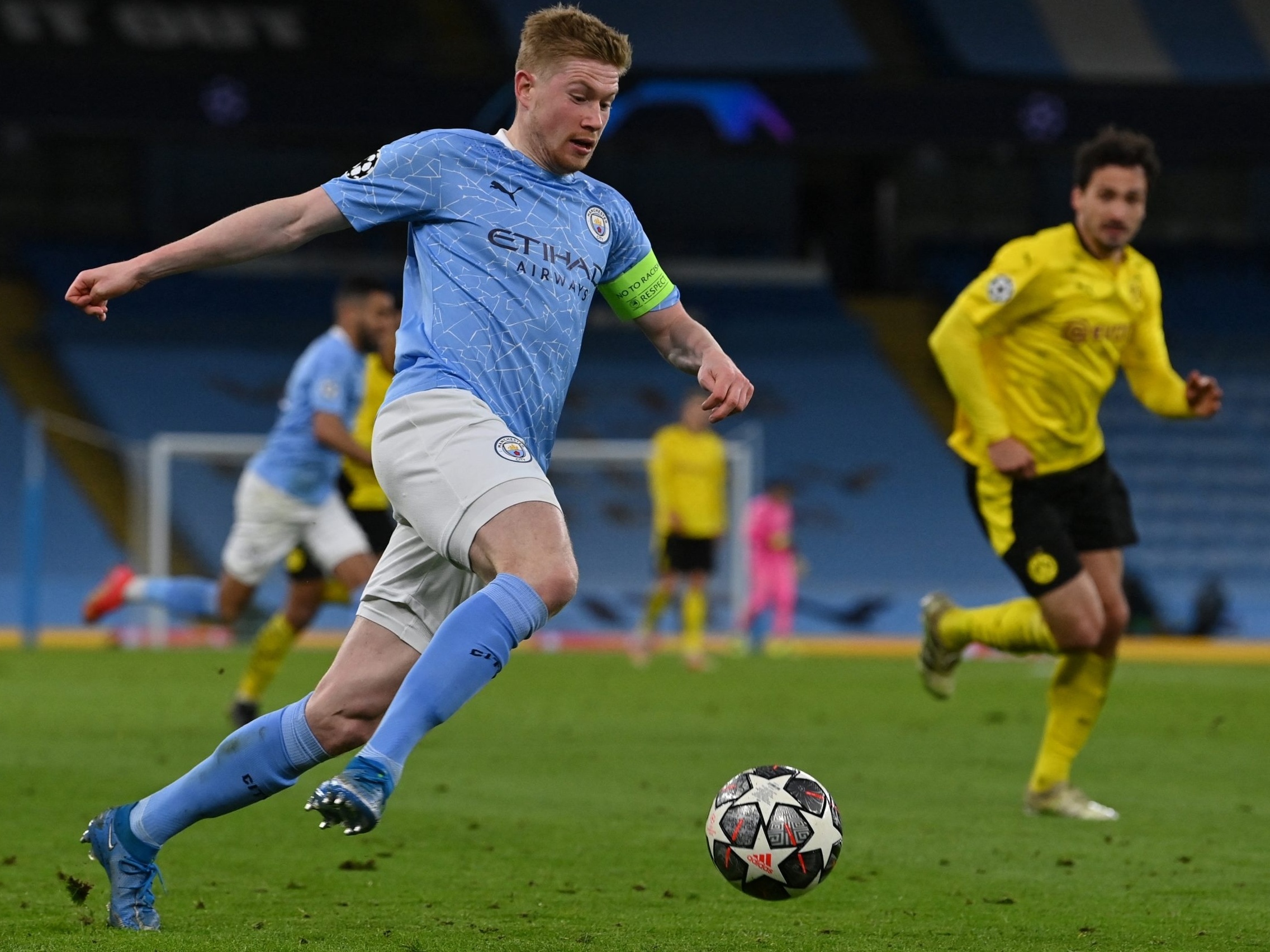 City x PSG: Jornais ingleses exaltam 'mestre' De Bruyne em virada