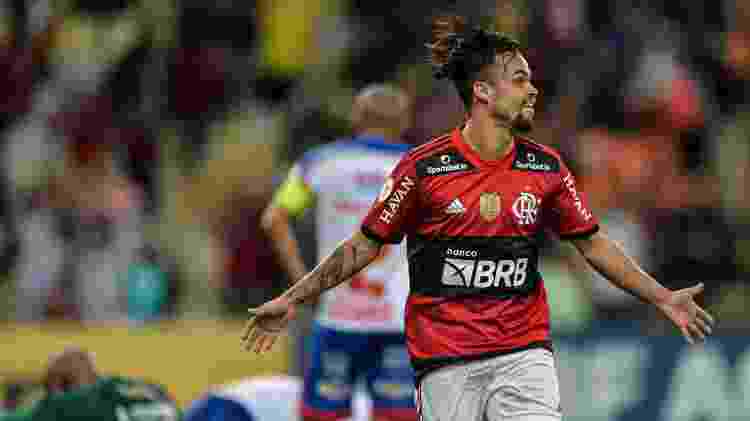 Michael marcou o segundo gol do Flamengo contra o Bahia - Thiago Ribeiro/AGIF - Thiago Ribeiro/AGIF