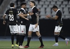 Vasco vai melhor em jogo polêmico, vence e mantém Fluminense no Z4 - Jorge Rodrigues/AGIF