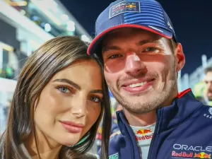 Verstappen e Kelly Piquet anunciam gravidez: 'Pequeno milagre'