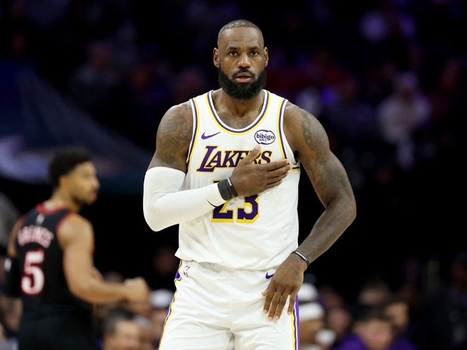 NBA: LeBron decide, Doncic brilha e Lakers vencem; veja os resultados