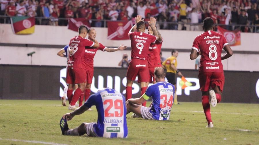 Guerrero vai para seleção peruana após esta partida e desfalcará o Internacional - Fernando Torres/AGIF