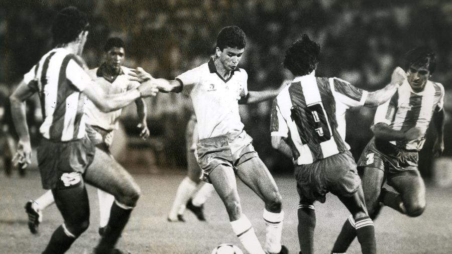 Bebeto em ação na Copa América de 1989 - Vidal Cavalcante/Folhapress