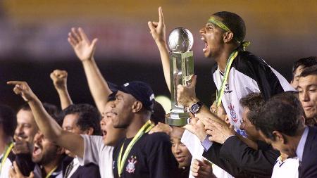 Campeão mundial com o Corinthians em 2000 acerta com time do RN