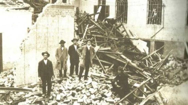 Estima-se que 1,5 mil edificações foram destruídas na capital durante a Revolta de 1924 - Reprodução