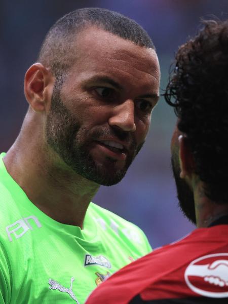 Weverton e Gabigol discutem durante Palmeiras x Flamengo na Supercopa do Brasil - Ettore Chiereguini/AGIF
