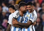 Argentina vence com Messi parado pela trave e golaço de heroi improvável - Marcelo Endelli/Getty Images