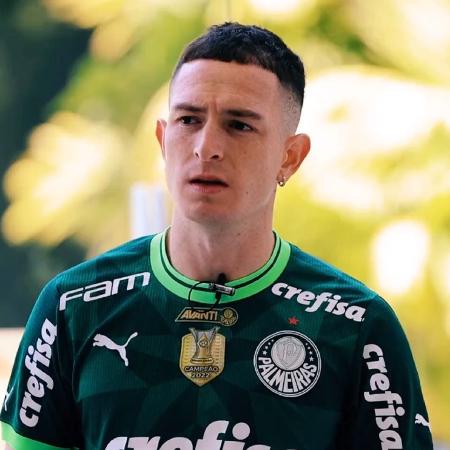 Aníbal Moreno, do Palmeiras, conhece a Academia de Futebol