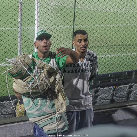 Integrantes da Mancha Alvi Verde no jogo entre Palmeiras x Ponte Preta pelo Campeonato Paulista 2024