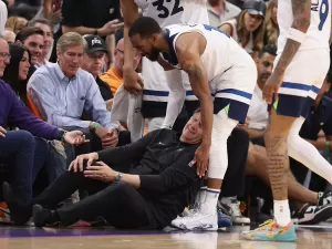 Técnico sofre grave lesão após choque com jogador na NBA, diz jornal