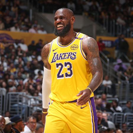 LeBron James anunciou uma parceria com uma marca de conhaque