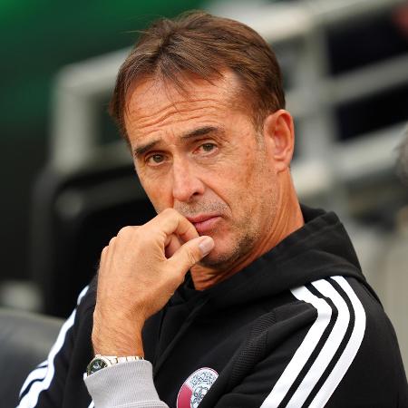 Julen Lopetegui, técnico do Qatar, durante amistoso pré-Copa contra a Irlanda