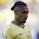 Trabalho 'invis&iacute;vel' e potencial sustentam espa&ccedil;o de Raphinha na sele&ccedil;&atilde;o