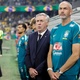 Ancelotti critica gramado e manda recado &agrave; torcida: 'Tem que ser paciente'