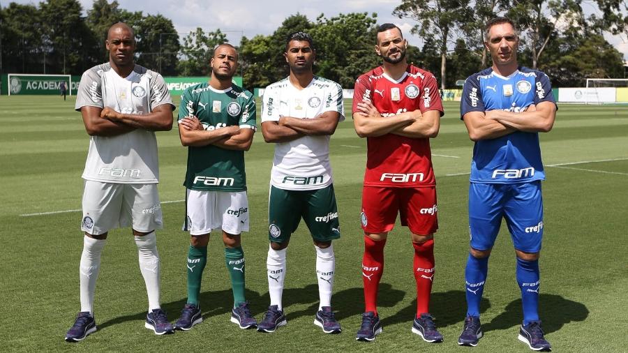 Após sucesso inicial das novas camisas da Puma, fornecedora e Palmeiras já preparam terceira camisa ainda em 2019 - Cesar Grecco/Divulgação/Palmeiras