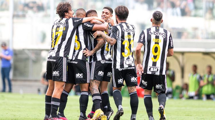 Atlético Mg 2 X 1 Patrocinense Hulk Resolve No último Lance 2363