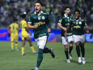 Palmeiras vira sobre Mirassol em jogo animado e garante vaga no Paulista
