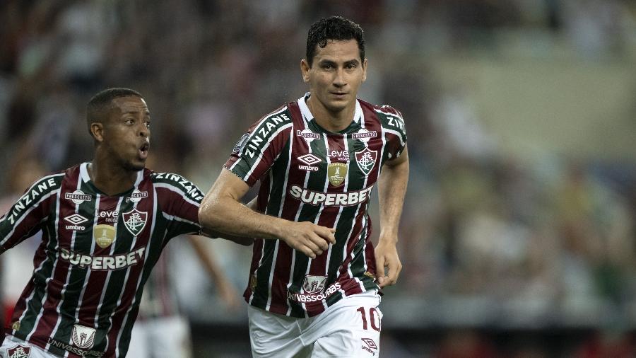 Ganso, do Fluminense, comemora após marcar contra o Cerro Porteño, pela Libertadores