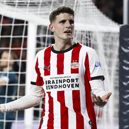 PSV conquistou título antecipado, mas liga vive situação de indefinição