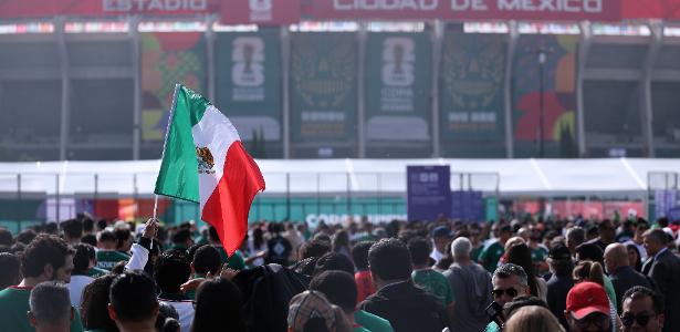 Além do clima, jogo do Brasil quase mudou por tumultos em festa mexicana