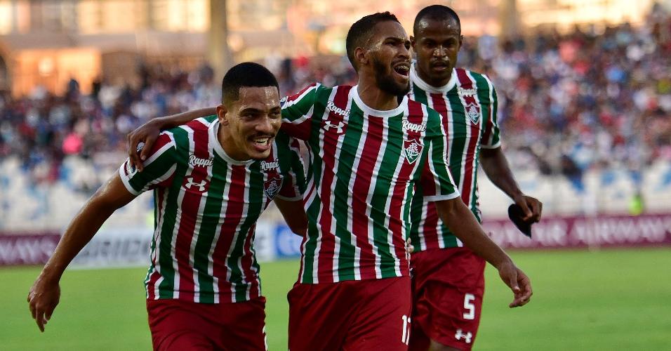Everaldo comemora gol do Fluminense contra o Antofagasta