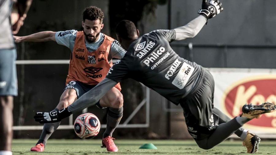 Lucas Venuto em treino do Santos, no CT Rei Pelé - Ivan Storti