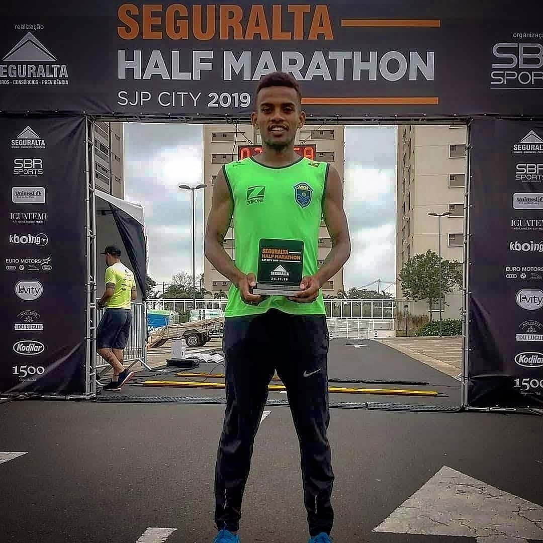 Olimpíada: Danielzinho vence e faz índice na primeria maratona da vida