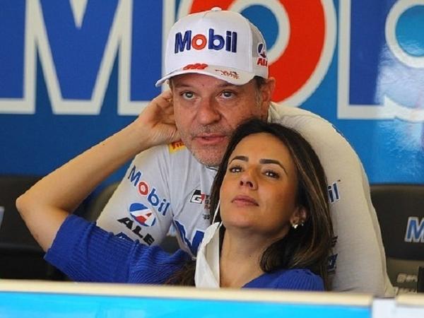 O ex-piloto de Fórmula 1 Rubens Barrichello e a apresentadora da Band Paloma Tocci