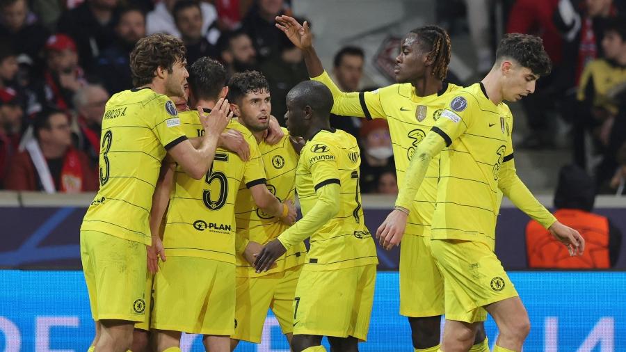 Jogadores do Chelsea comemoram gol contra o Lille nas oitavas da Liga dos Campeões 2021-22 - REUTERS/Pascal Rossignol
