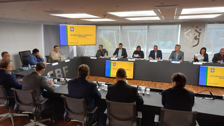 Apresentação da nova equipe de arbitragem da CBF - Igor Siqueira/UOL