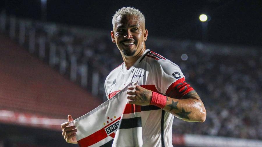 Luciano será titular no ataque do São Paulo