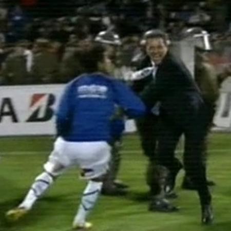 Vanderlei Luxemburgo se envolveu em confusão em Huachipato x Grêmio