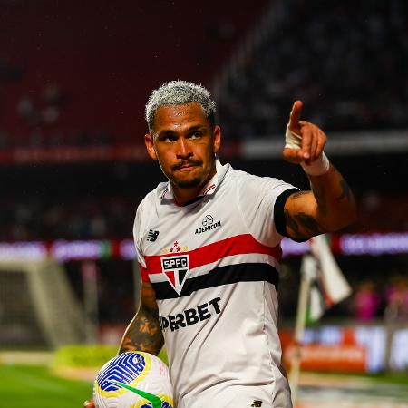 Luciano, do Sao Paulo, é o vice-artilheiro do Brasileirão