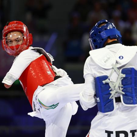 Nathan Torquato (de vermelho), se lesionou na semifinal das Paralimpíadas de Paris