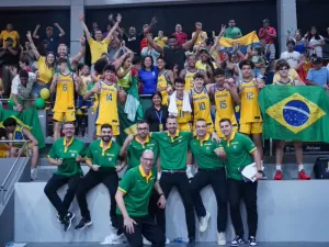 Brasil vence a Argentina de virada e vai à final do Sul-Americano Sub-15