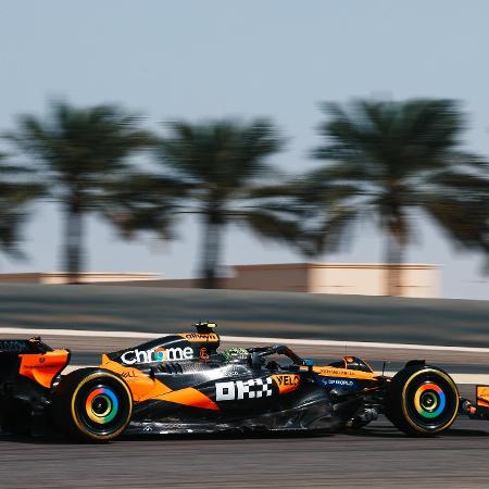 Lando Norris, da McLaren, liderou o primeiro treino livre do GP do Bahrein Lando Norris, da McLaren, liderou o primeiro treino livre do GP do Bahrein