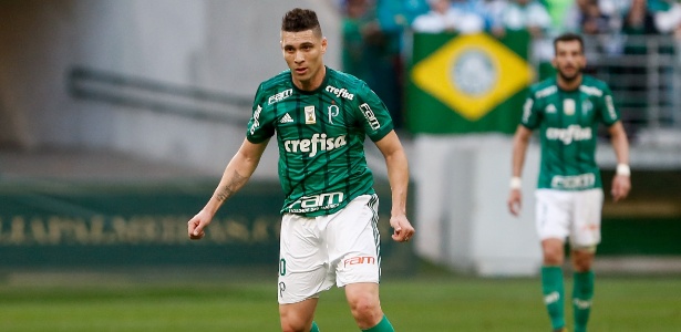 Moisés em ação pelo Palmeiras contra o Atlético-PR - Marcello Zambrana/AGIF - Marcello Zambrana/AGIF