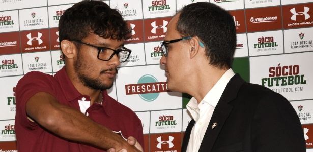Scarpa e presidente Pedro Abad: saída não amistosa do clube - Mailson Santana/Fluminense F.C