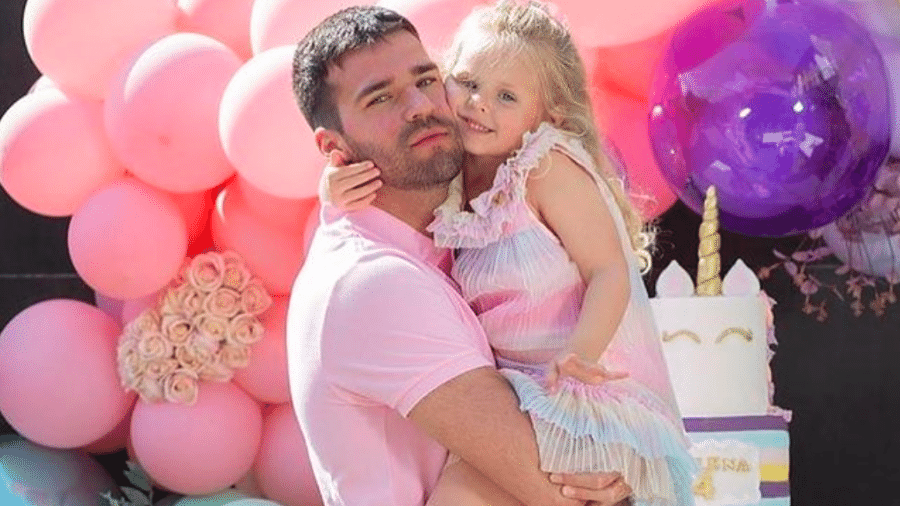 Alisson se declara em aniversário de Helena: "Sempre sonhei em ser pai" - Instagram
