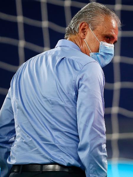 Tite durante partida da seleção brasileira na Copa América: técnico foi multado - Wagner Meier/Getty Images