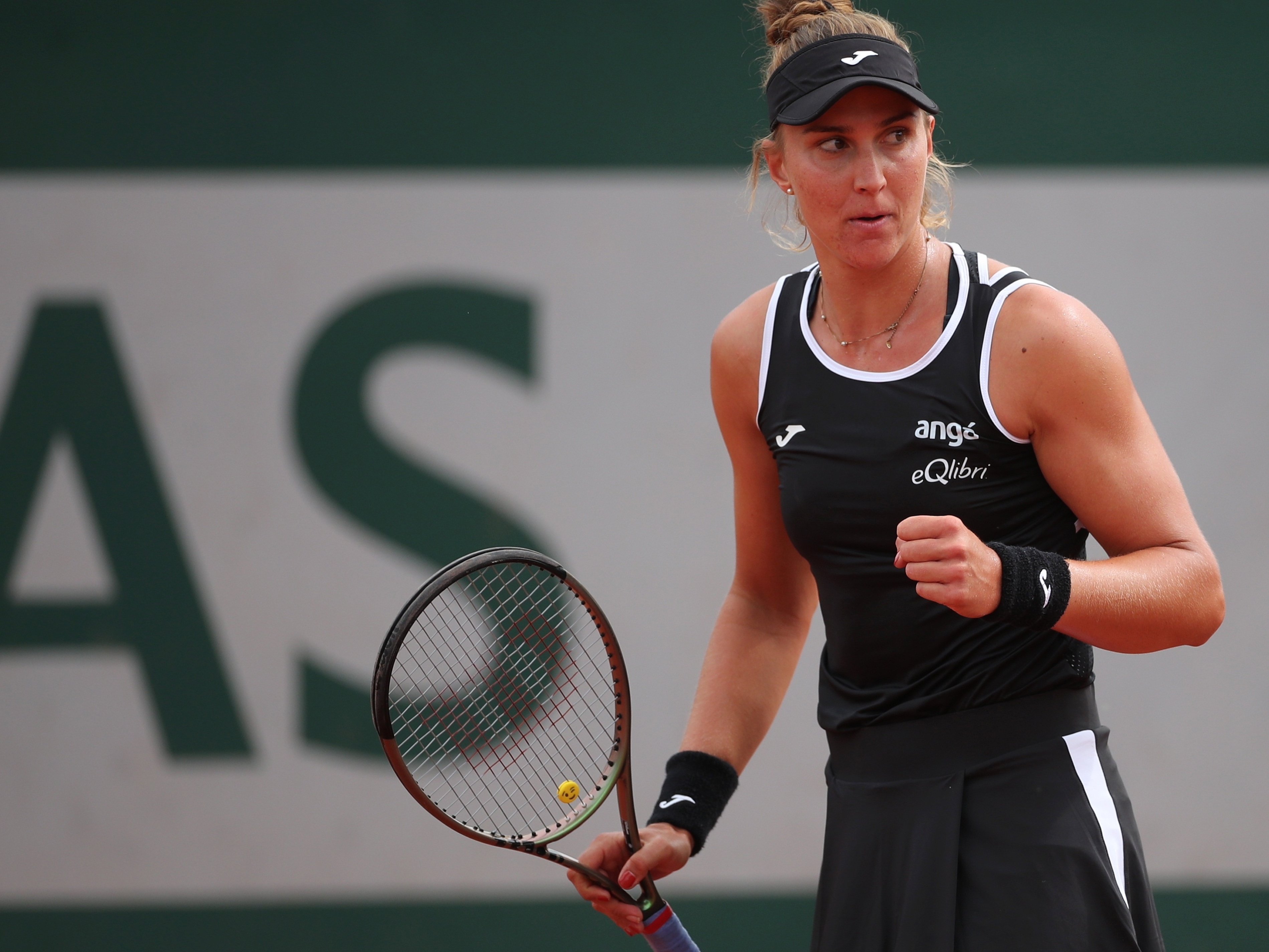 Beatriz Haddad Maia estreia com vitória arrasadora em Roland Garros