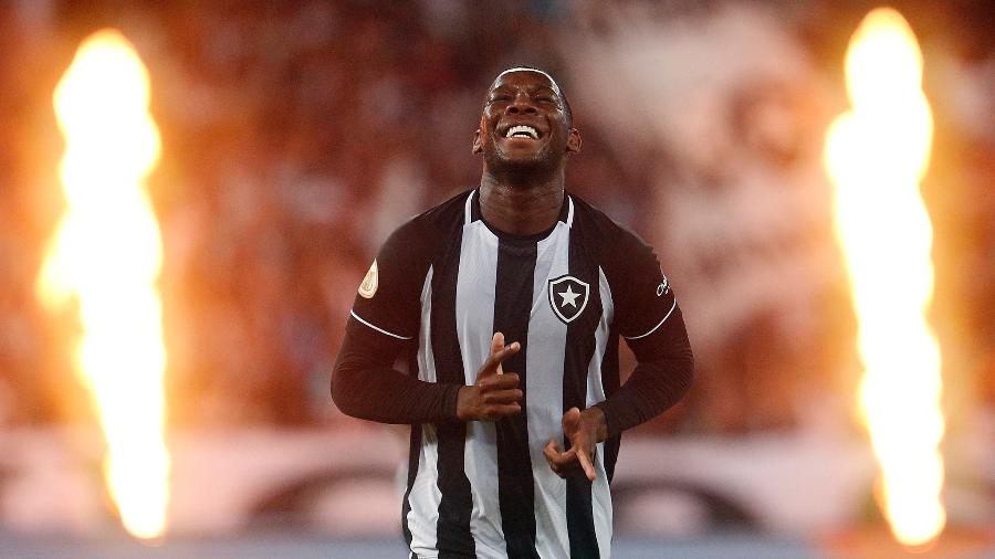 Com grana de fora, Patrick de Paula se transformou no maior investimento do Botafogo - Vitor Silva / Botafogo