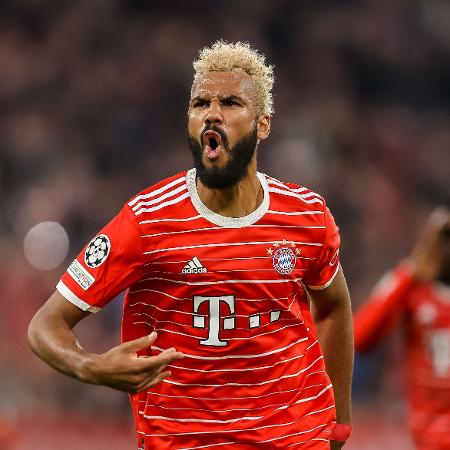 Choupo-Moting, do Bayern de Munique, comemora gol contra a Inter de Milão pela Liga dos Campeões - Roland Krivec/DeFodi Images via Getty Images