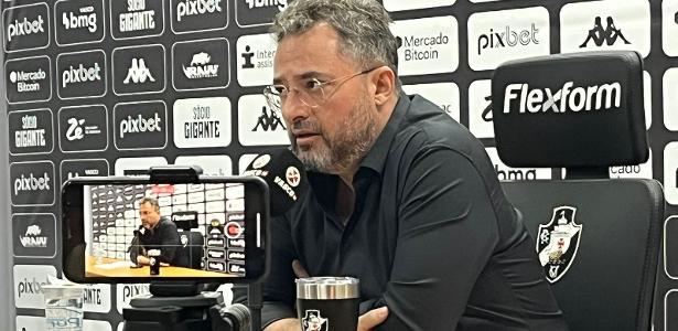 El Vasco despide a su entrenador, Alexander Matos